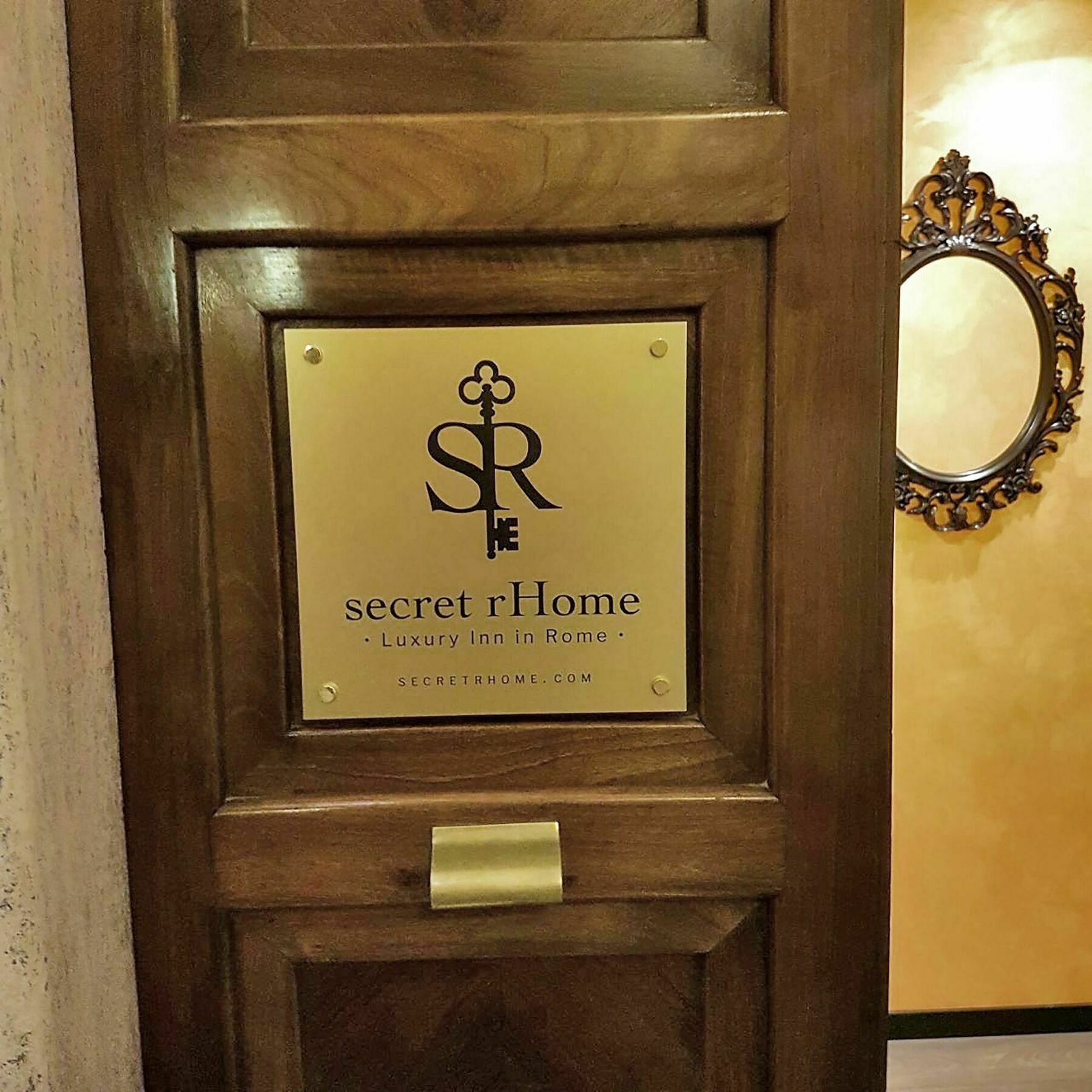 秘密罗马酒店 外观 照片